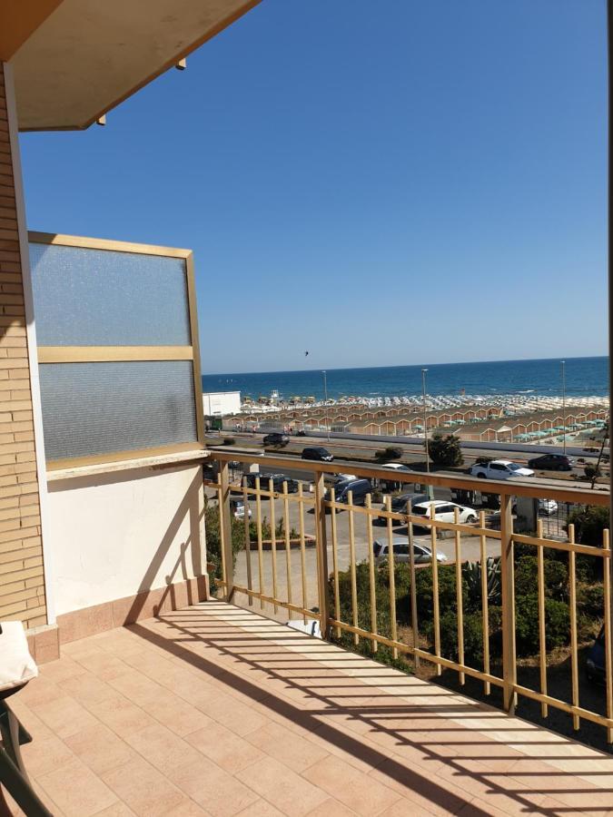 Il Mare Di Roma Apartment Lido di Ostia Exterior foto